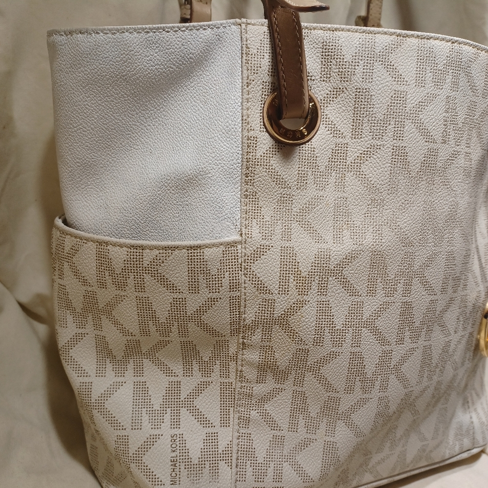 Michael kors tote - Picture 2 of 14